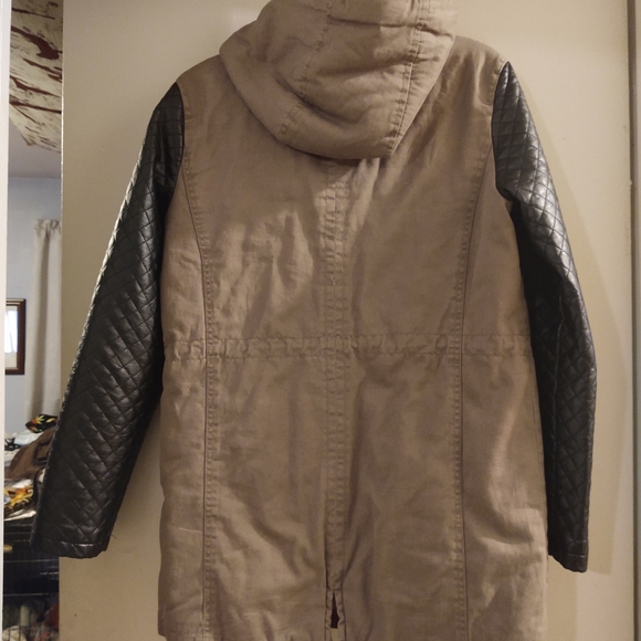 Mossimo Winter Jacket - Picture 2 of 7